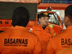 Personel SAR Makassar di Kerahkan Mencari Korban KMP Virgo Transport 8 Tenggelam