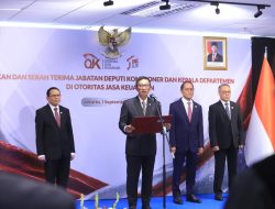 OJK Lantik 7 Pejabat Baru untuk Perkuat Organisasi dan Pengawasan BMKS