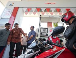 Wali Kota Appi Turun ke Area SPBU Berdialog dengan Warga, Minta Seluruh Fasilitas SPBU Dioptimalkan