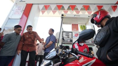 Wali Kota Appi Turun ke Area SPBU Berdialog dengan Warga, Minta Seluruh Fasilitas SPBU Dioptimalkan