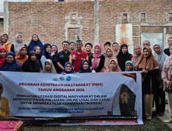 UNM Bekali Warga Gunung Sari Jurus Deteksi Pinjol Ilegal, Lindungi Data dan Finansial