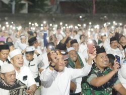 Ribuan Warga Semarakan Maulid Nabi Muhammad SAW Yang Digelar Pemkab Jeneponto